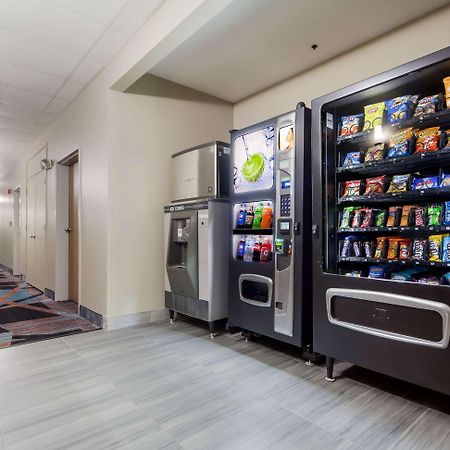 Quality Inn & Suites West Omaha - Ne Linclon Buitenkant foto