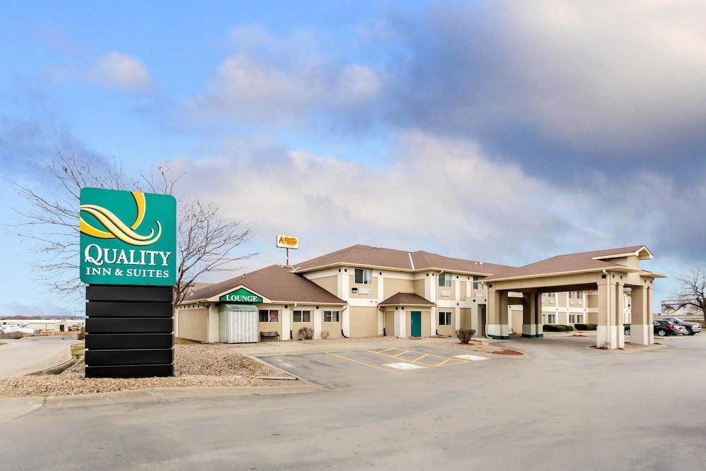 Quality Inn & Suites West Omaha - Ne Linclon Buitenkant foto