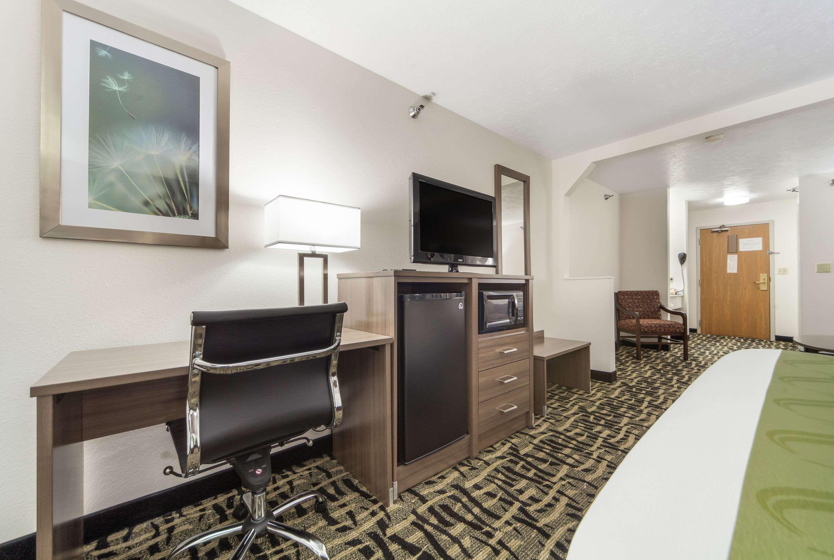 Quality Inn & Suites West Omaha - Ne Linclon Buitenkant foto