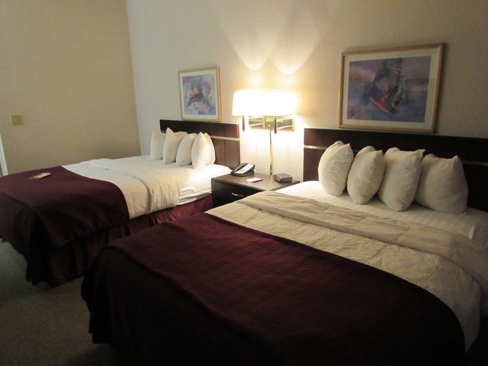Quality Inn & Suites West Omaha - Ne Linclon Buitenkant foto