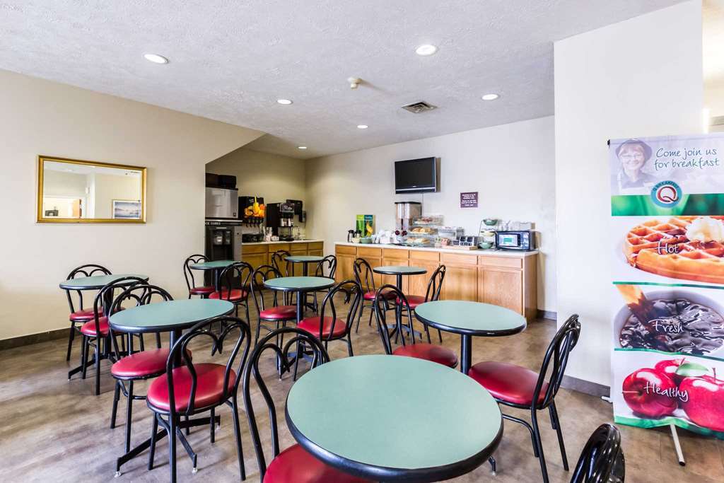 Quality Inn & Suites West Omaha - Ne Linclon Restaurant foto